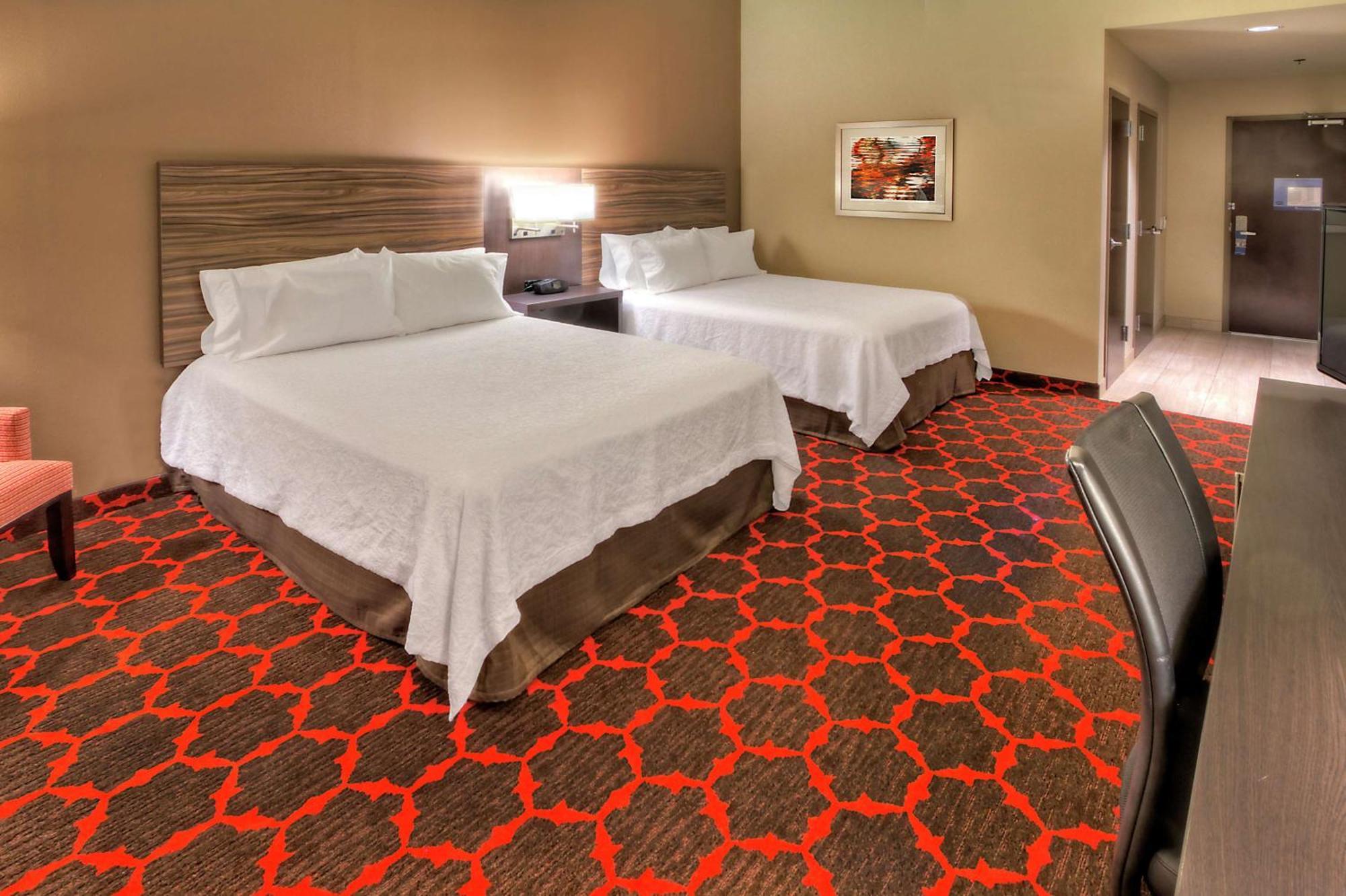Hampton Inn Куквилл Экстерьер фото